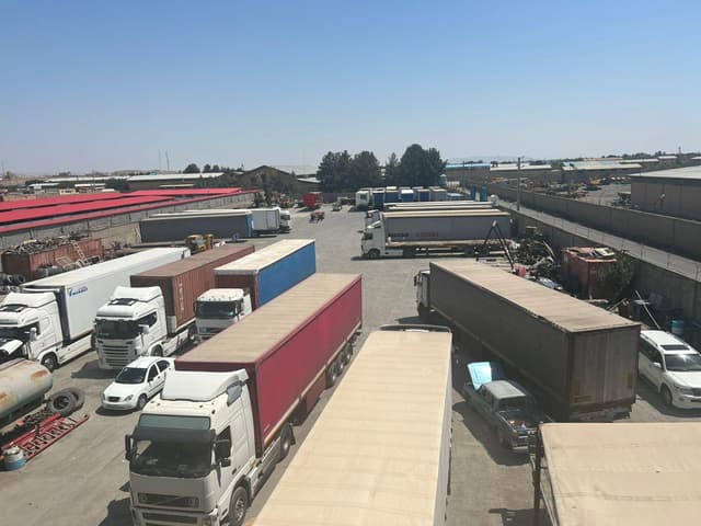 logistics-02